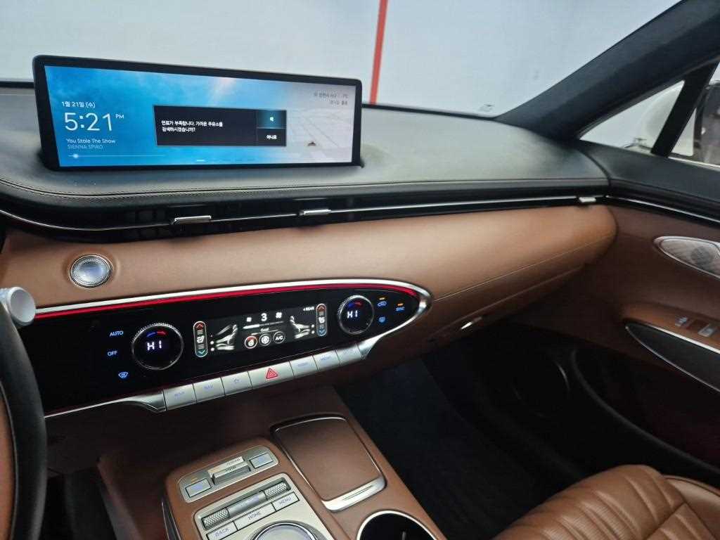 Genesis GV70 - Vista 10