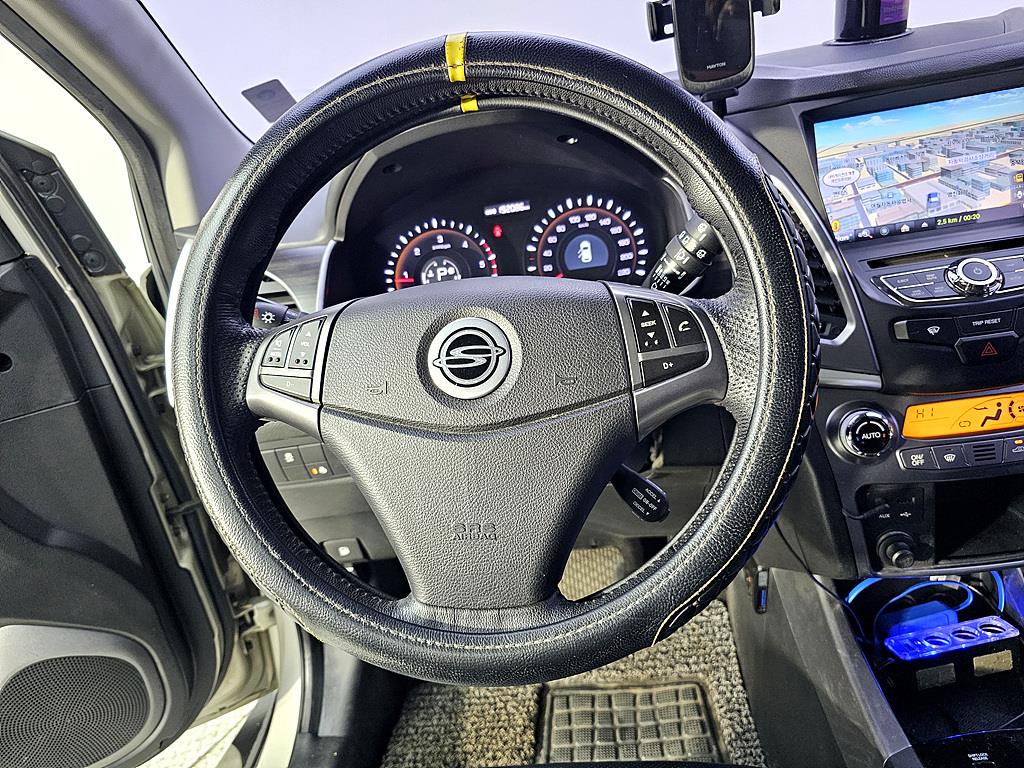 Ssangyong Korando - Vista 11