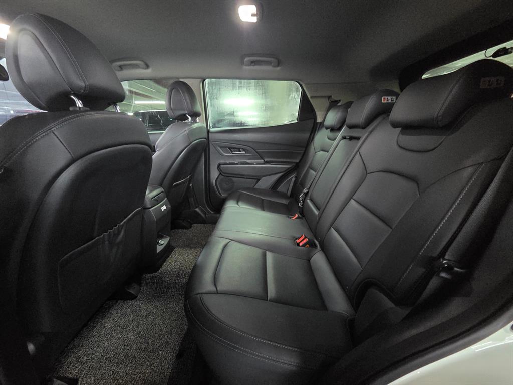 Ssangyong Korando - Vista 9