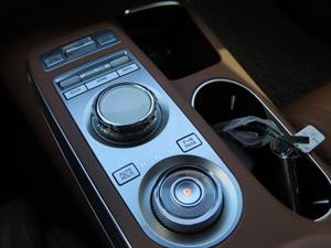 Genesis GV70 - Vista 12