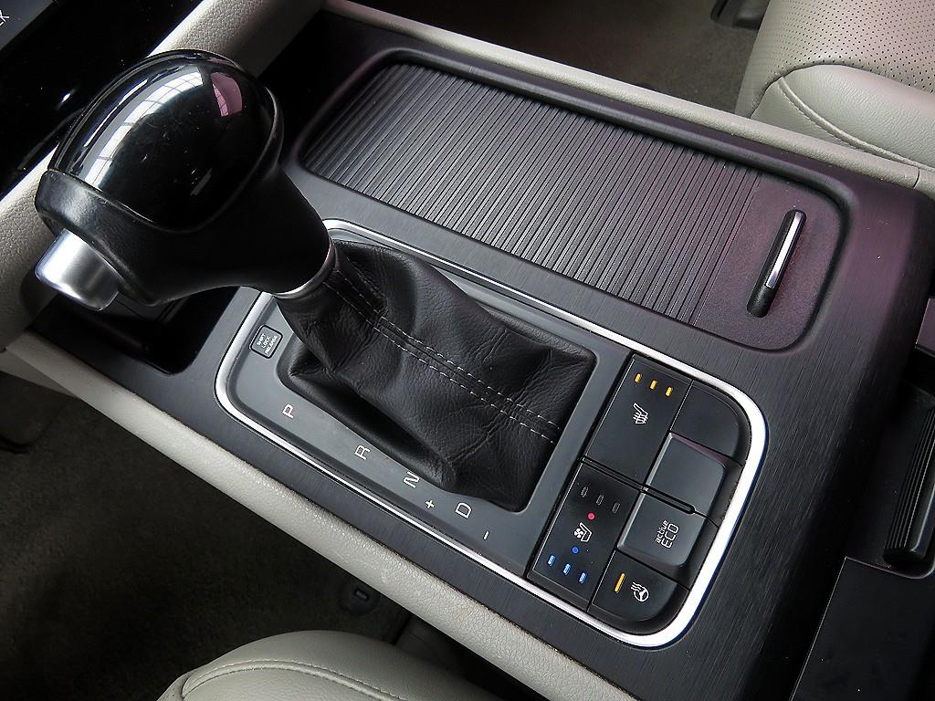 KIA Carnival 2015 Blanco - Importación desde Corea - HF Imports Iquique - Foto 13