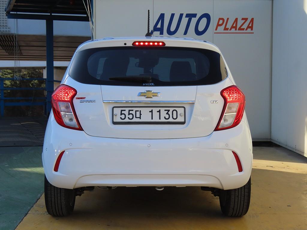 Chevrolet Spark - Vista 4