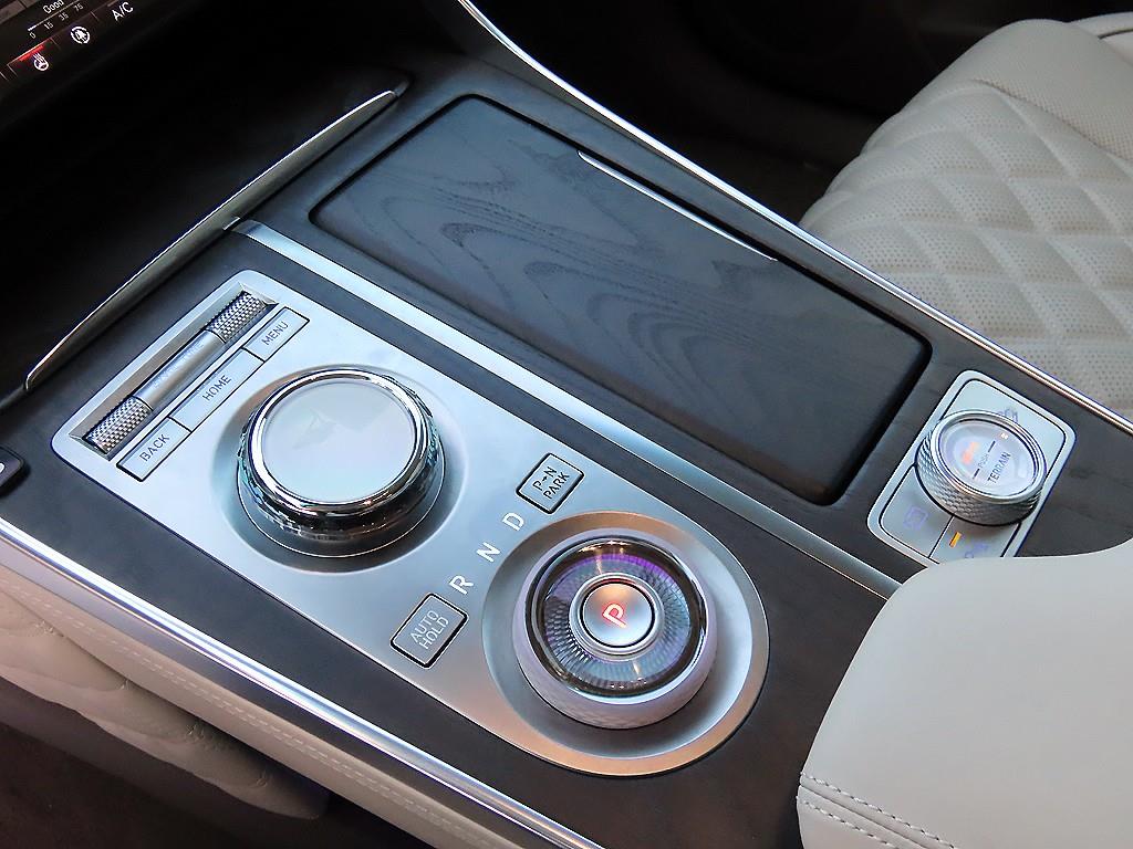 Genesis GV80 - Vista 11