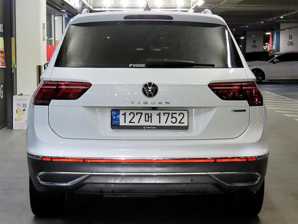 Volkswagen Tiguan - Vista 5