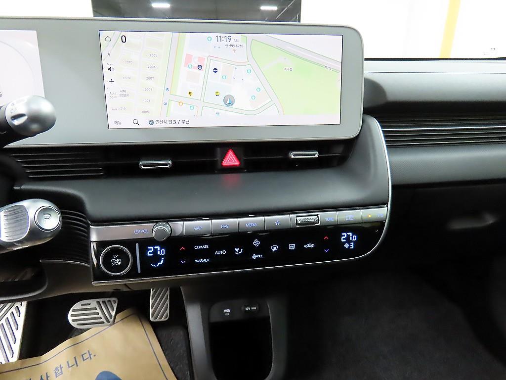 HYUNDAI Ioniq 5 - Vista 12