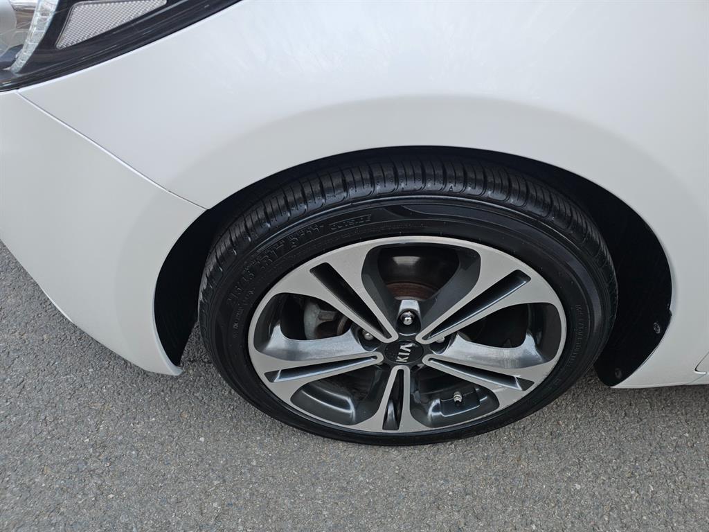 KIA K3 2014 Blanco - Importación desde Corea - HF Imports Iquique - Foto 19