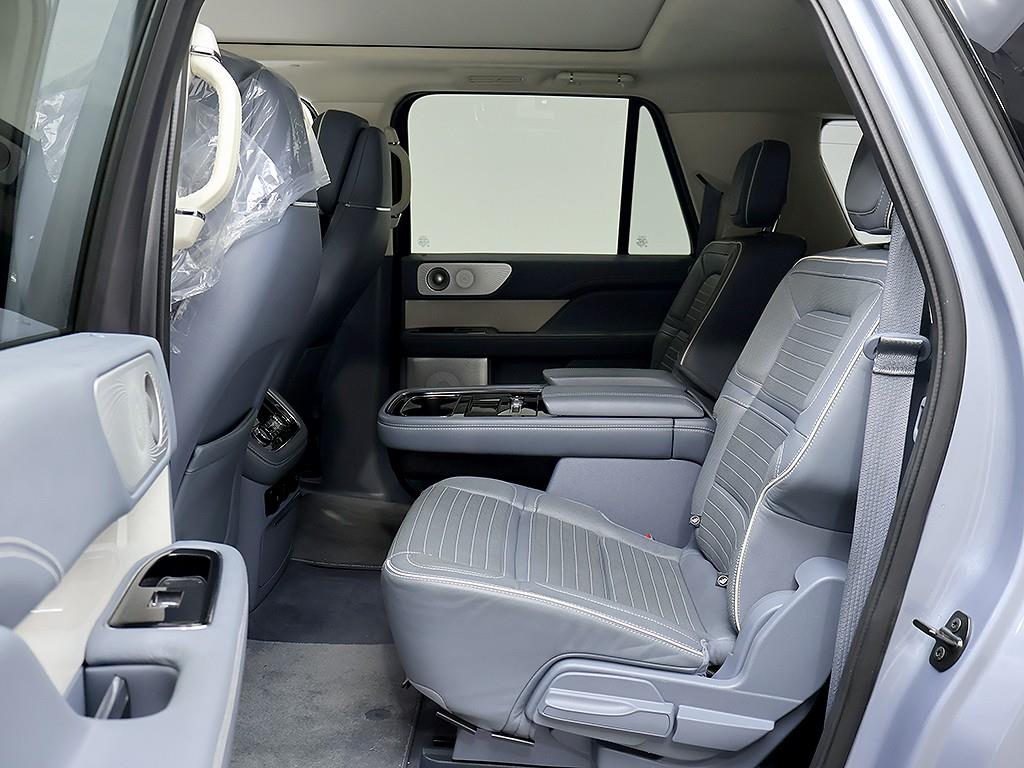 Lincoln Navigator 2018 Azul - Importación desde Corea - HF Imports Iquique - Foto 12