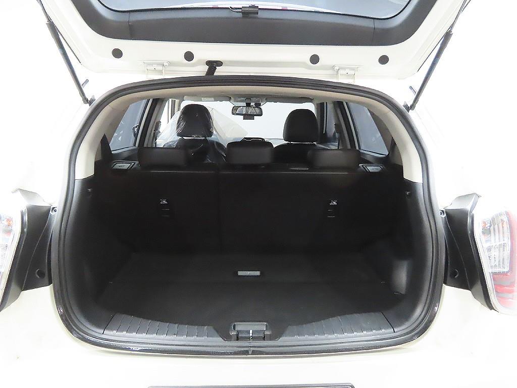 Ssangyong Tivoli 2020 Blanco - Importación desde Corea - HF Imports Iquique - Foto 8