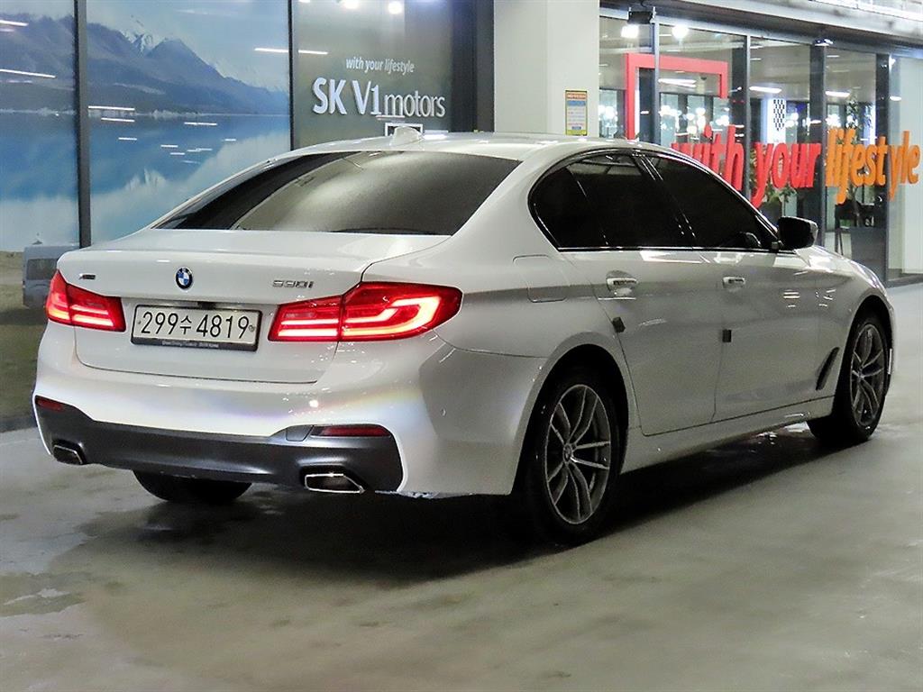 BMW 5 Series - Vista 4