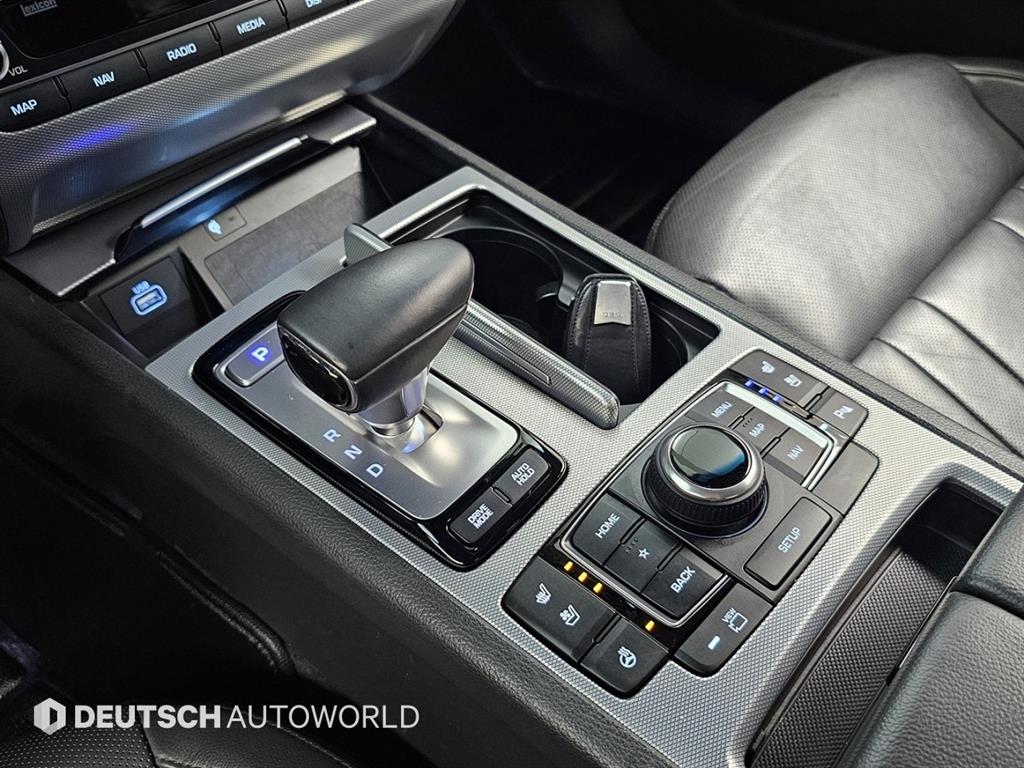 Genesis G80 - Vista 9