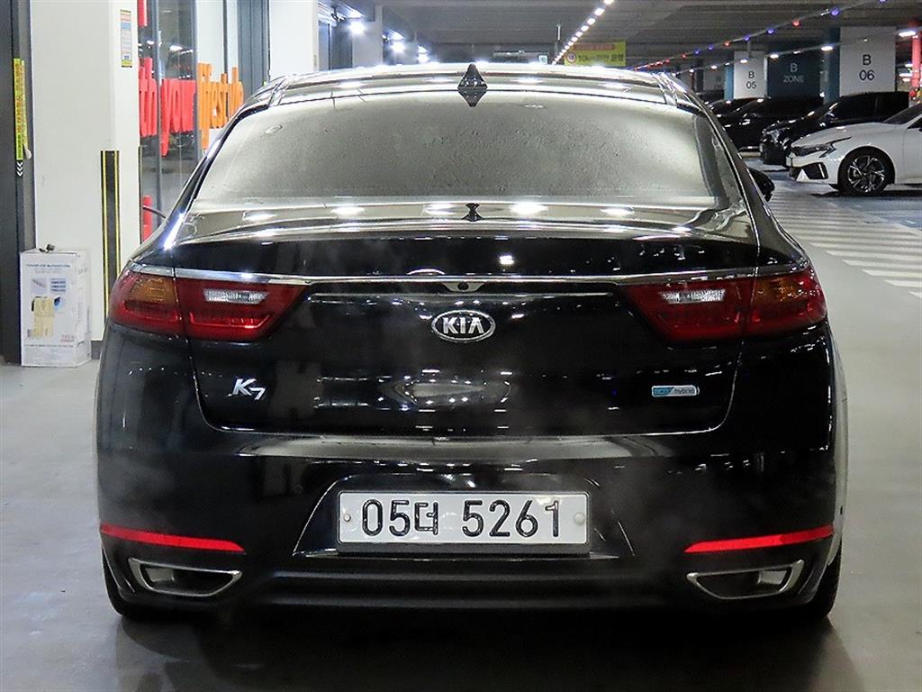 KIA K7 - Vista 5