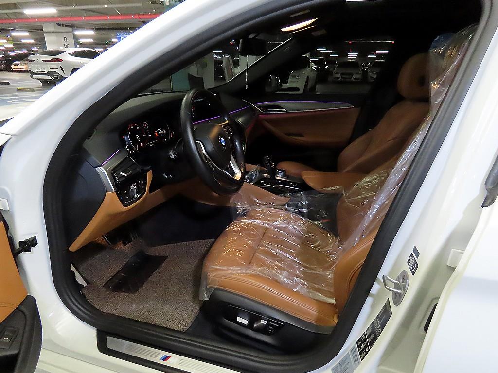 BMW 5 Series - Vista 6