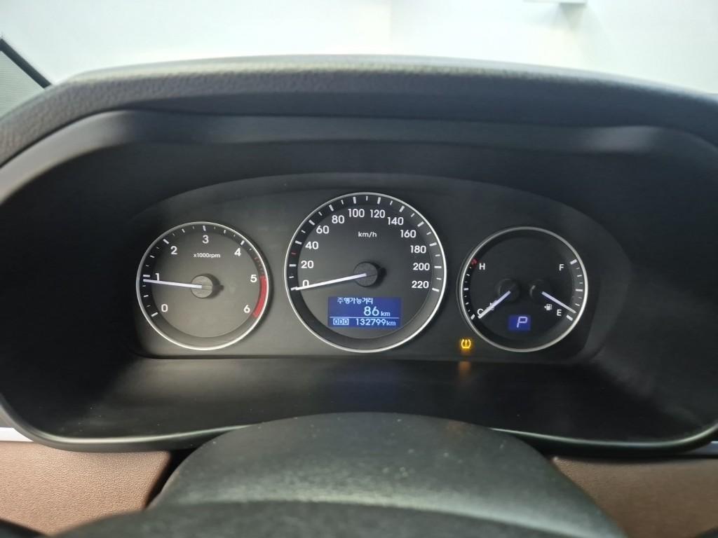 HYUNDAI Starex 2019 Café - Importación desde Corea - HF Imports Iquique - Foto 16