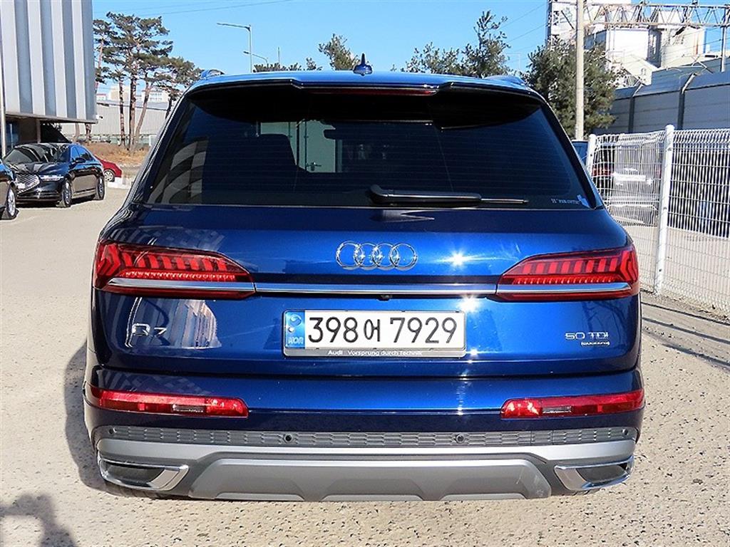Audi Q7 - Vista 4