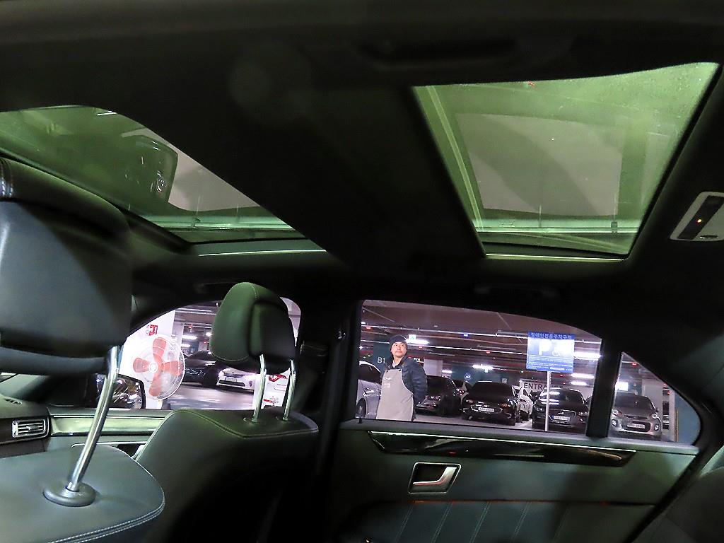 Mercedes Benz E class 2014 Negro - Importación desde Corea - HF Imports Iquique - Foto 18