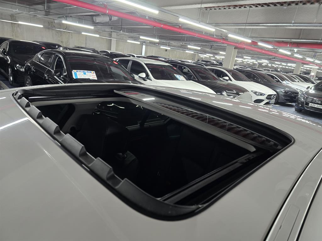 BMW 5 Series - Vista 5