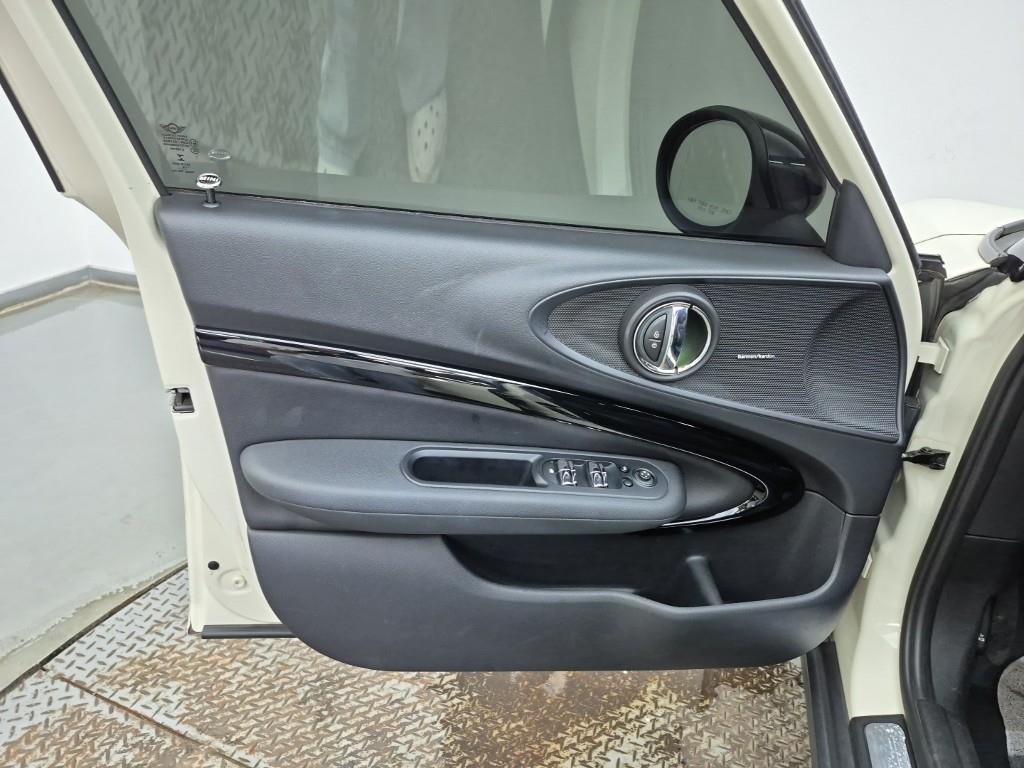 Mini Clubman 2016 the color of pearl - Importación desde Corea - HF Imports Iquique - Foto 18