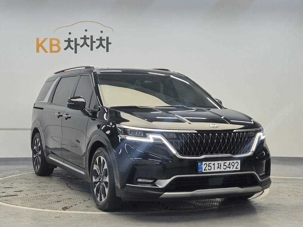 KIA Carnival - Vista 4