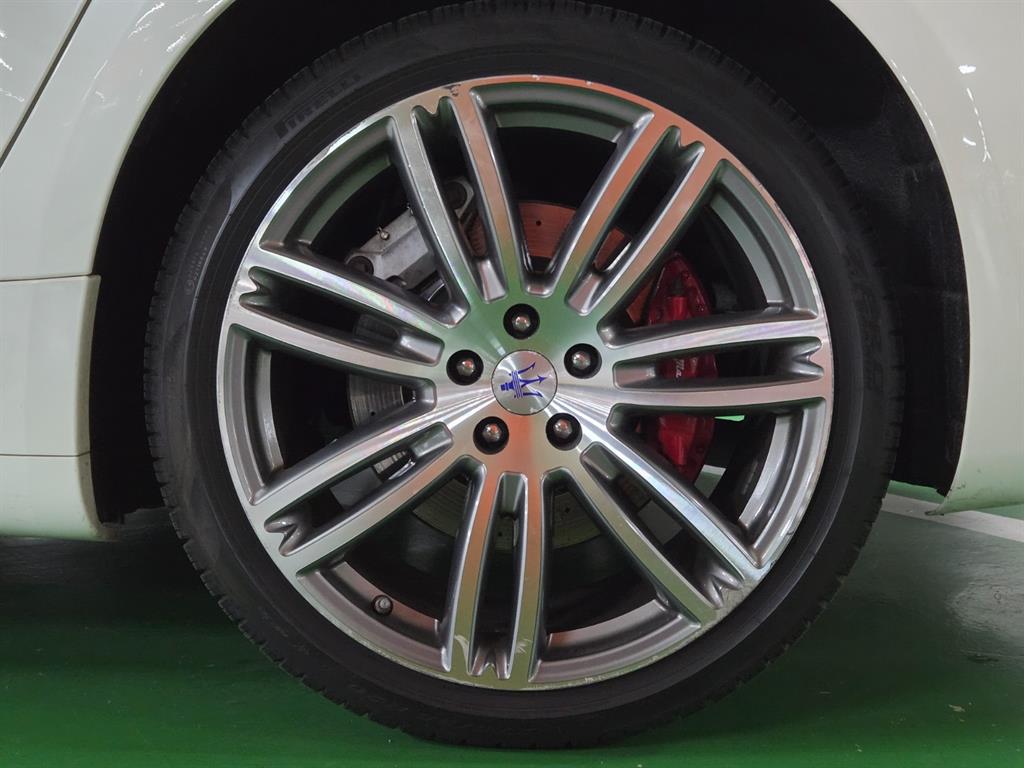 Maserati Quattroforte 2017 Blanco - Importación desde Corea - HF Imports Iquique - Foto 20