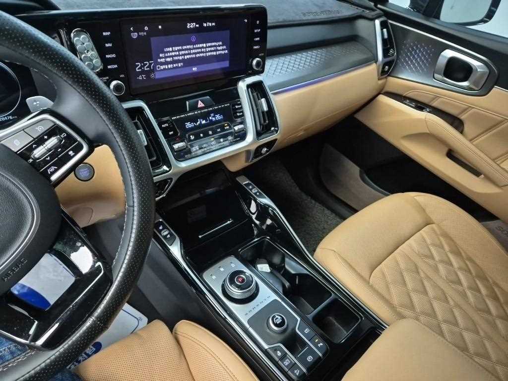 KIA Sorento - Vista 10