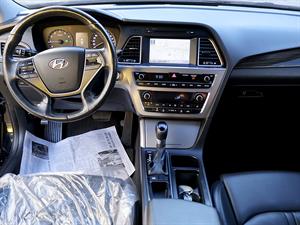 HYUNDAI Sonata - Vista 10