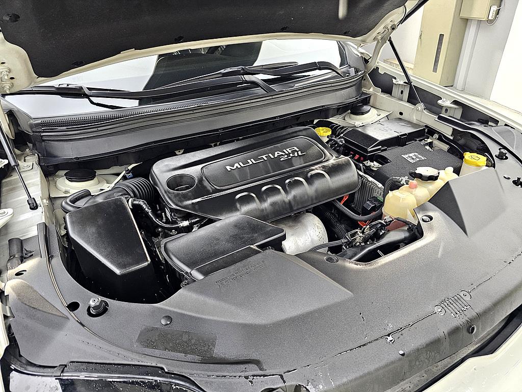 Jeep Cherokee - Vista 6