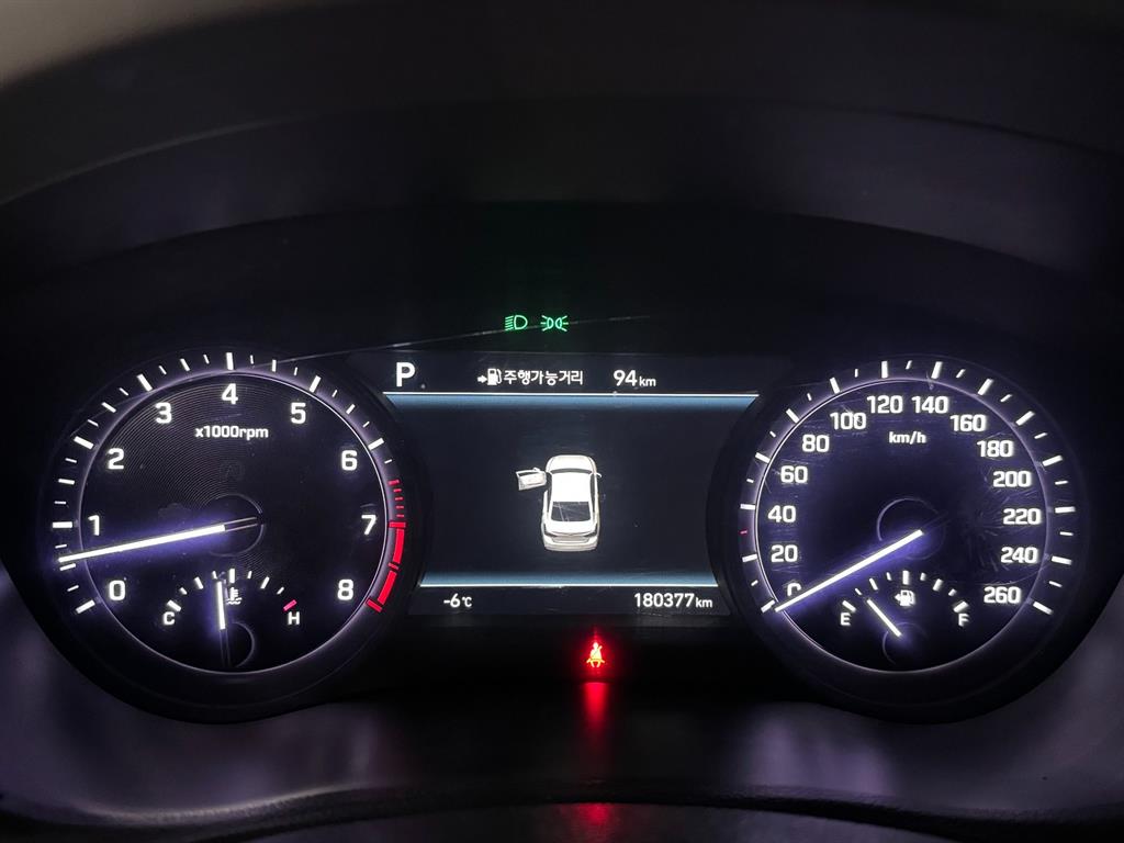 Genesis G80 - Vista 9