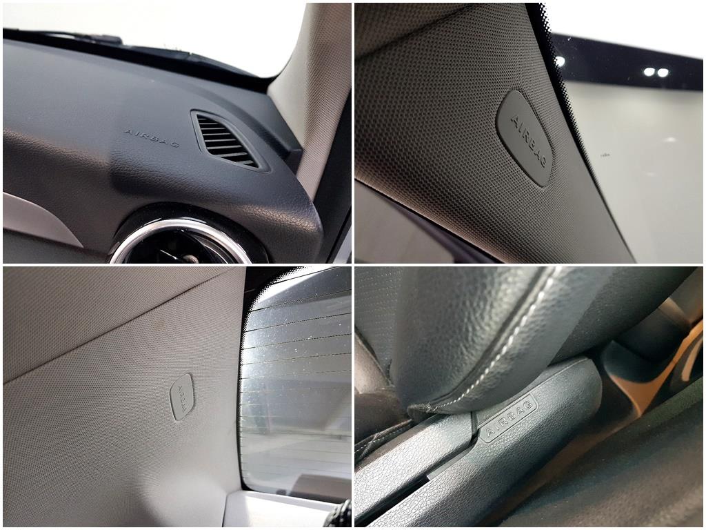 Mercedes Benz C Class 2018 Plateado - Importación desde Corea - HF Imports Iquique - Foto 15