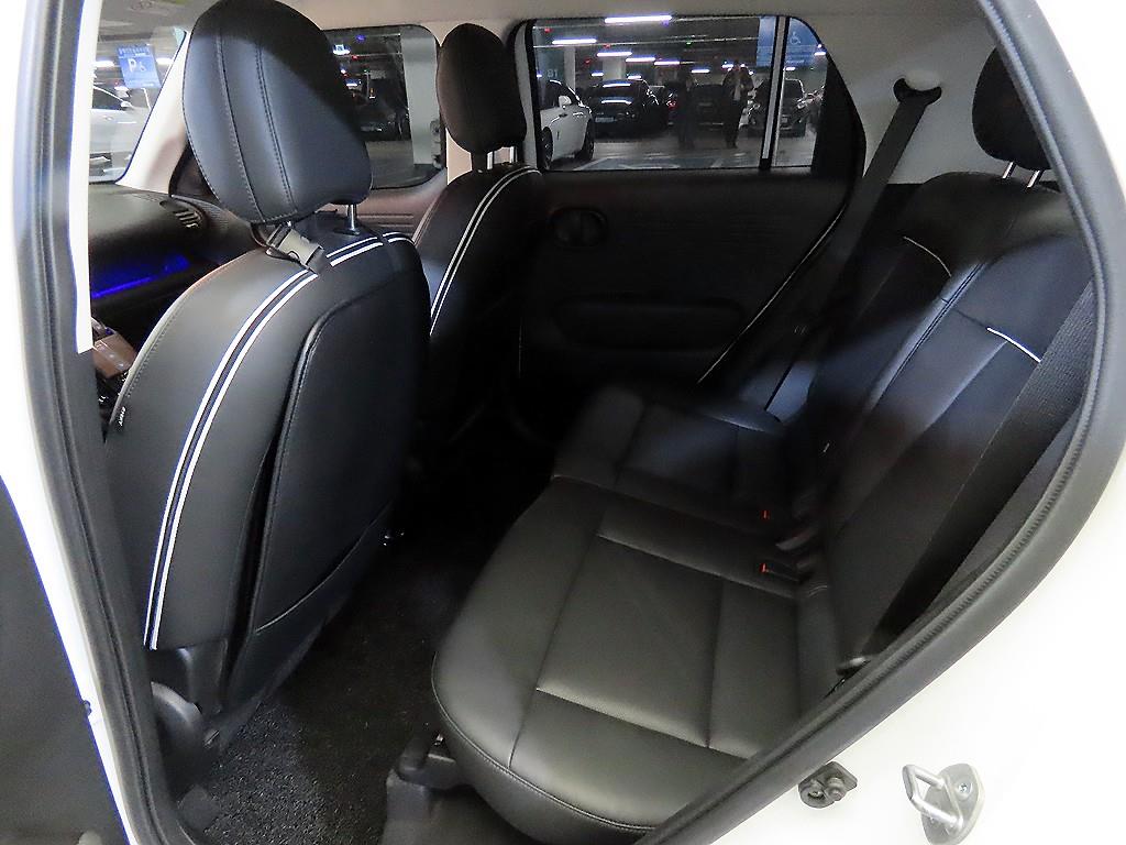 HYUNDAI Casper - Vista 7