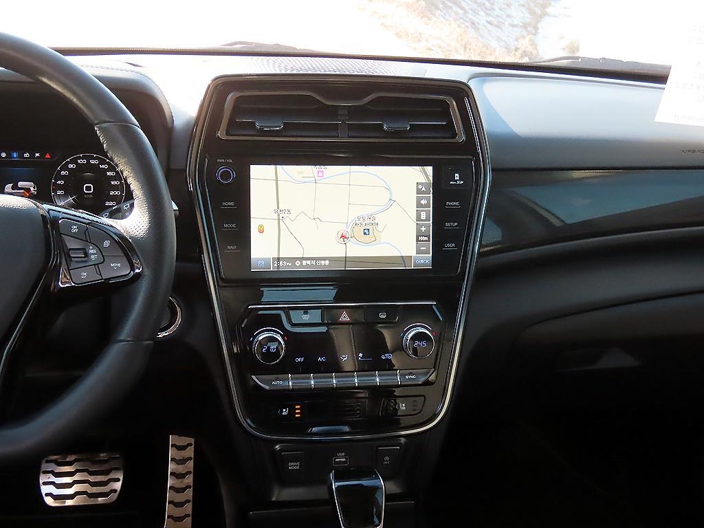 Ssangyong Tivoli - Vista 10