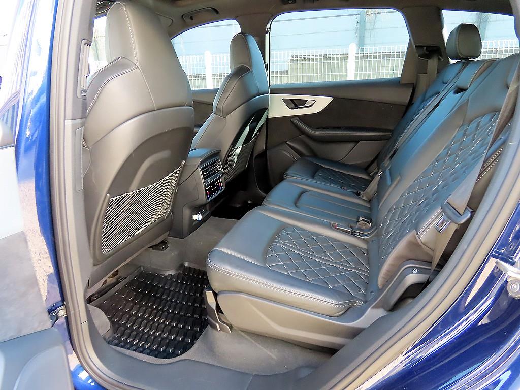 Audi Q7 - Vista 6