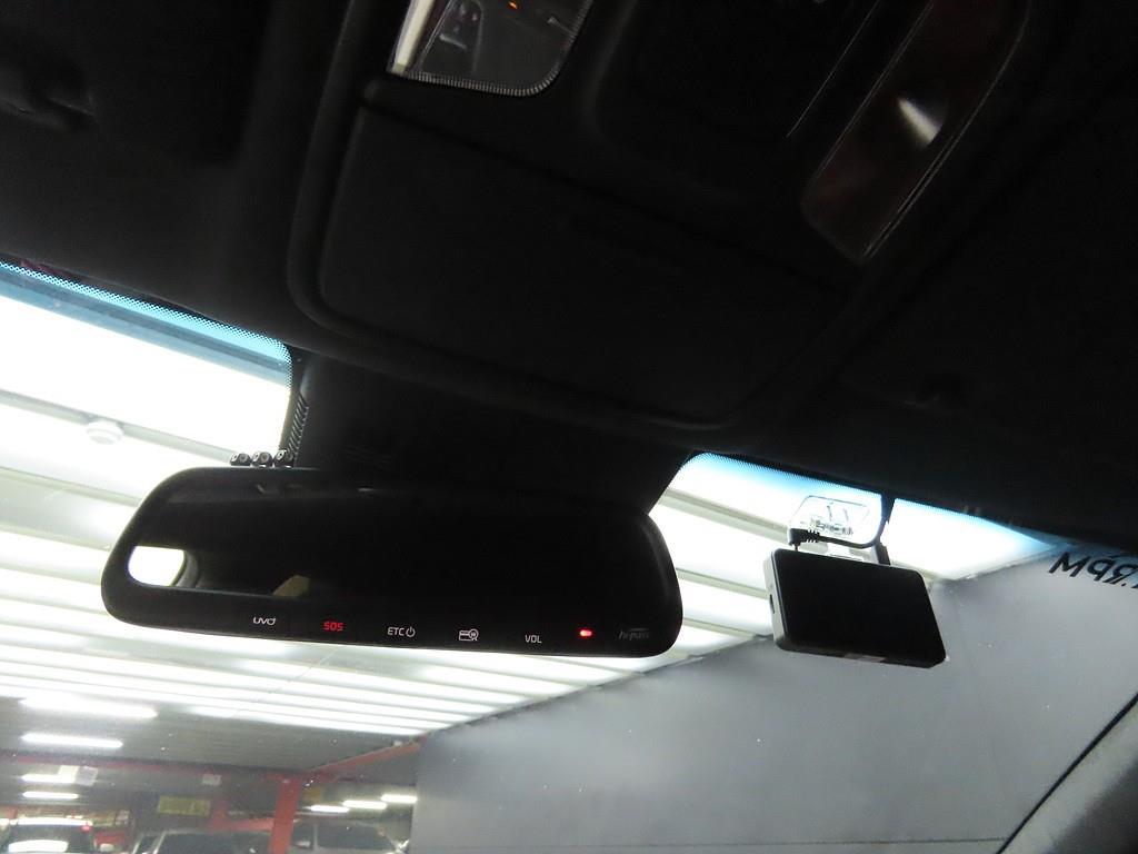 KIA Stinger - Vista 12