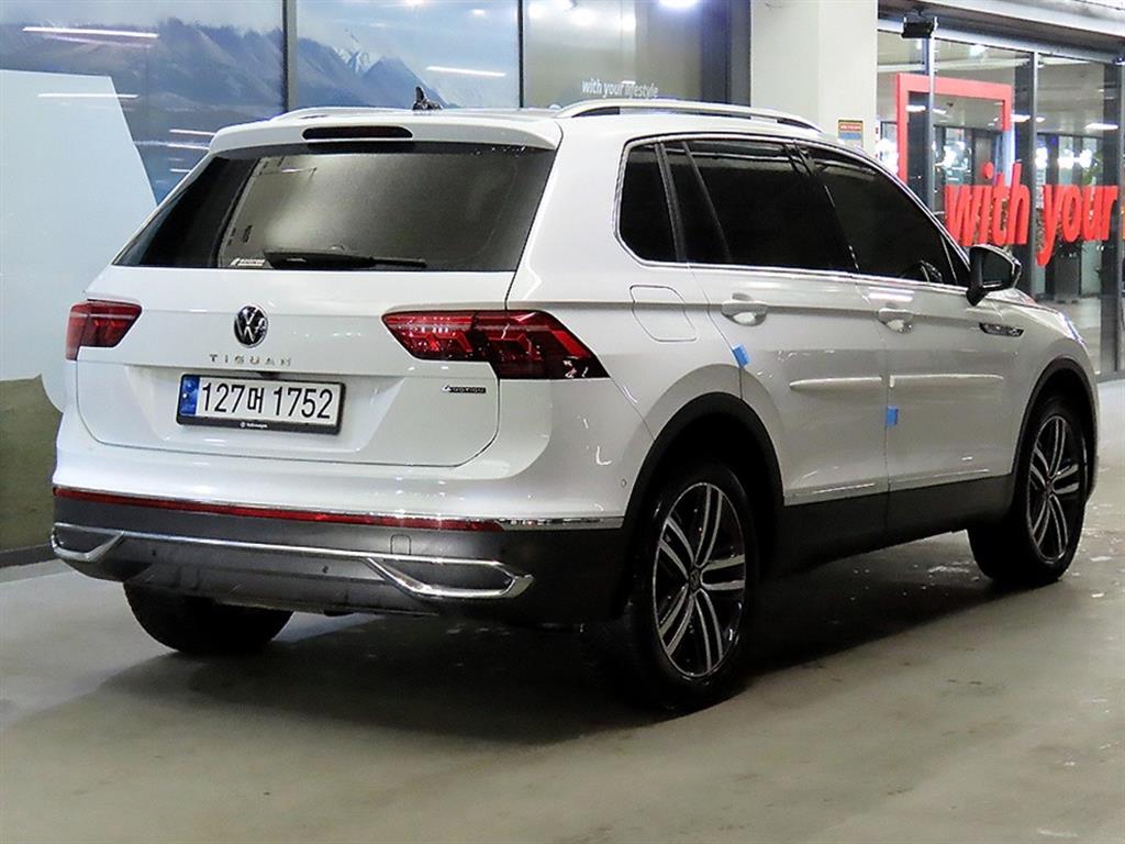 Volkswagen Tiguan - Vista 4