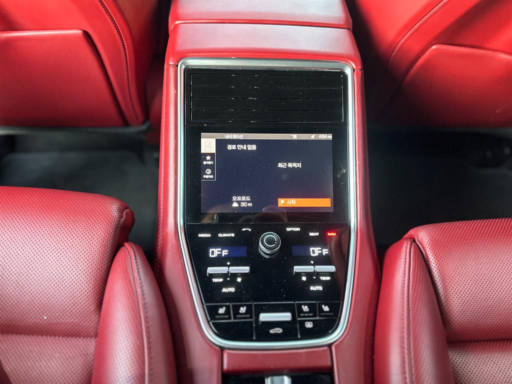 Porsche Panamera 2018 Negro - Importación desde Corea - HF Imports Iquique - Foto 17