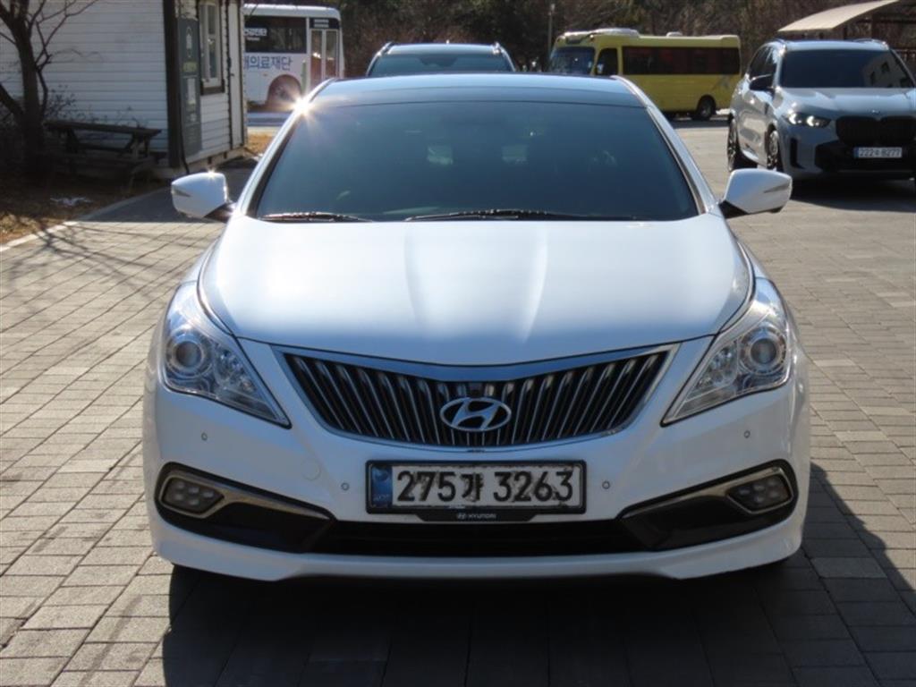 HYUNDAI Grandeur 2015 - Importación desde Corea - HF Imports Iquique - Foto 1