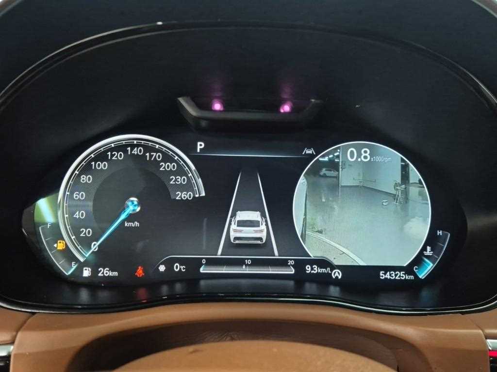 Genesis GV70 - Vista 6