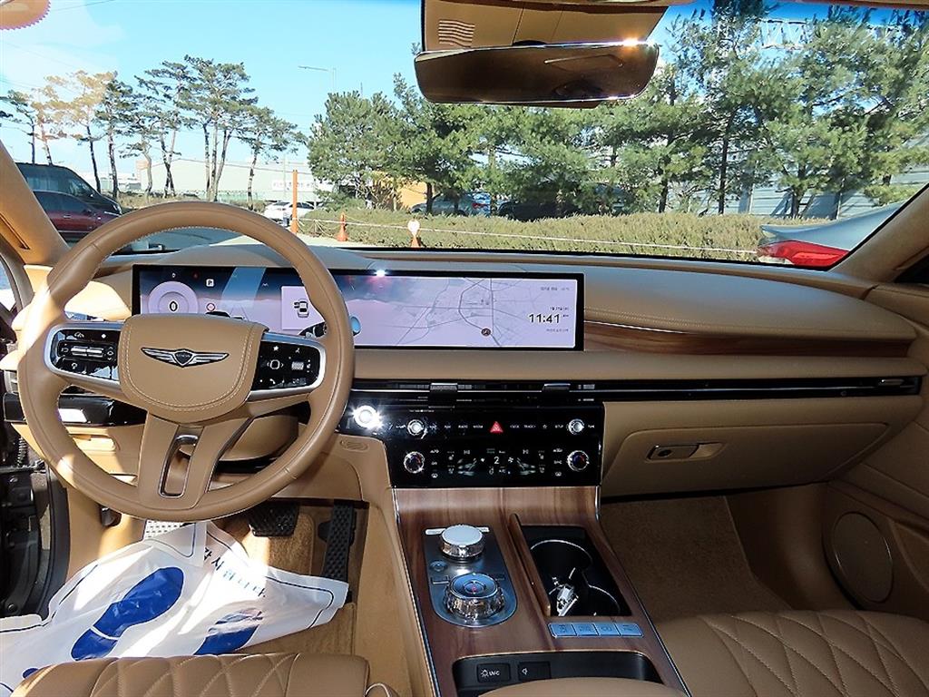 Genesis G80 - Vista 7