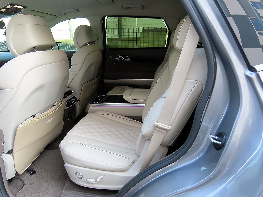 Genesis GV80 - Vista 6