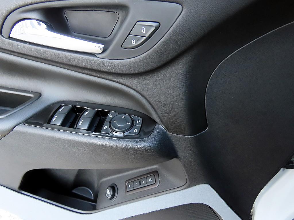 Chevrolet Equinox 2022 Blanco - Importación desde Corea - HF Imports Iquique - Foto 13