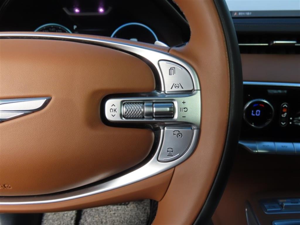 Genesis GV70 2023 Blanco - Importación desde Corea - HF Imports Iquique - Foto 11