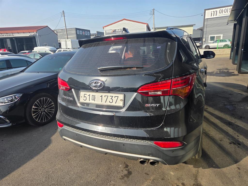 HYUNDAI Santa Fe - Vista 2