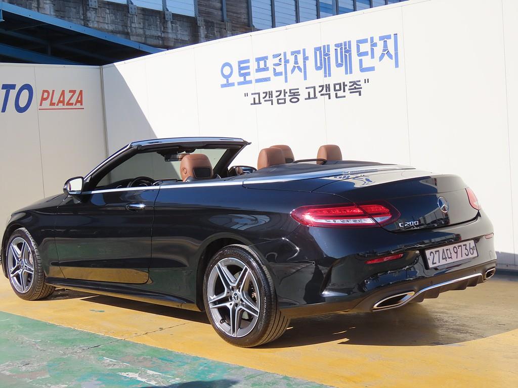 Mercedes Benz C Class - Vista 5