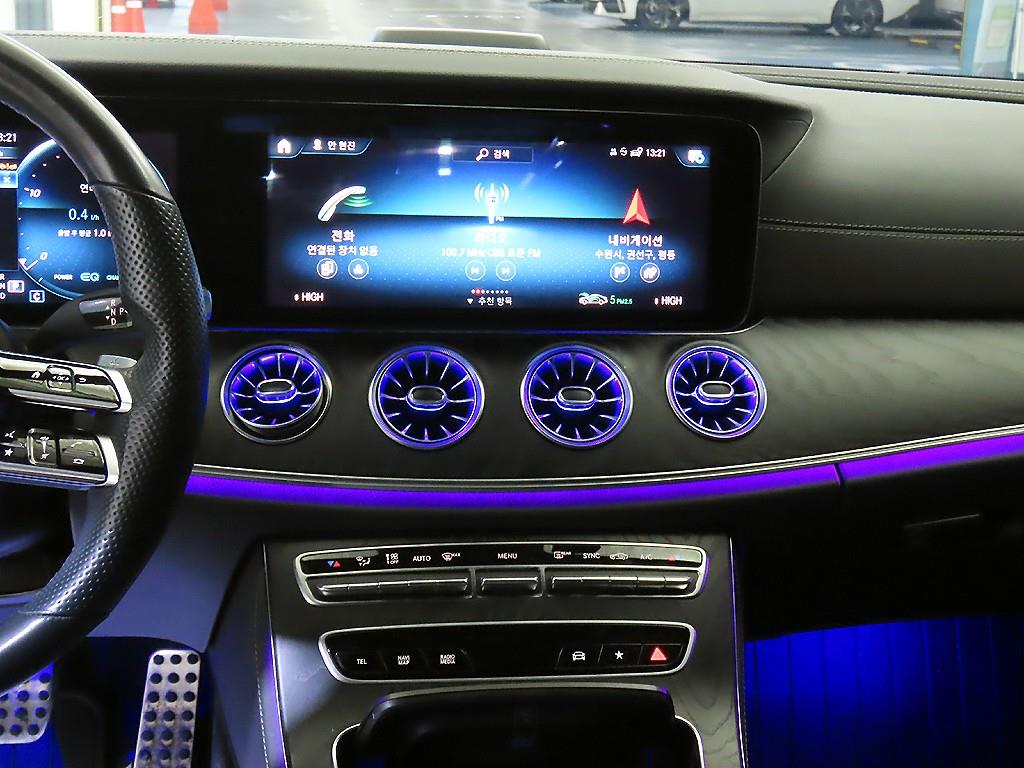 Mercedes Benz CLS Class - Vista 11