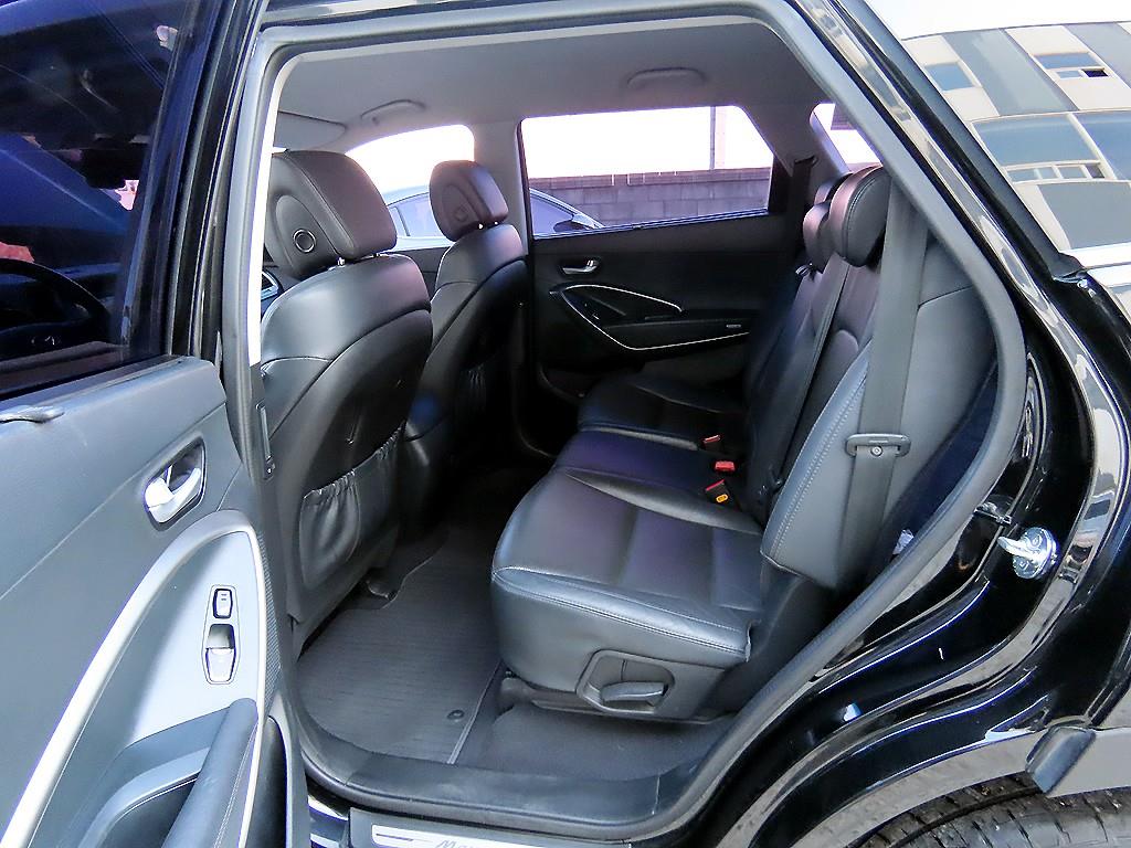 HYUNDAI Maxcruz - Vista 6