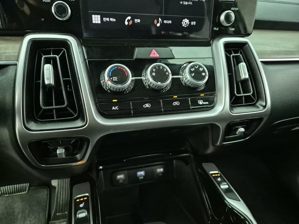 KIA Sorento - Vista 10