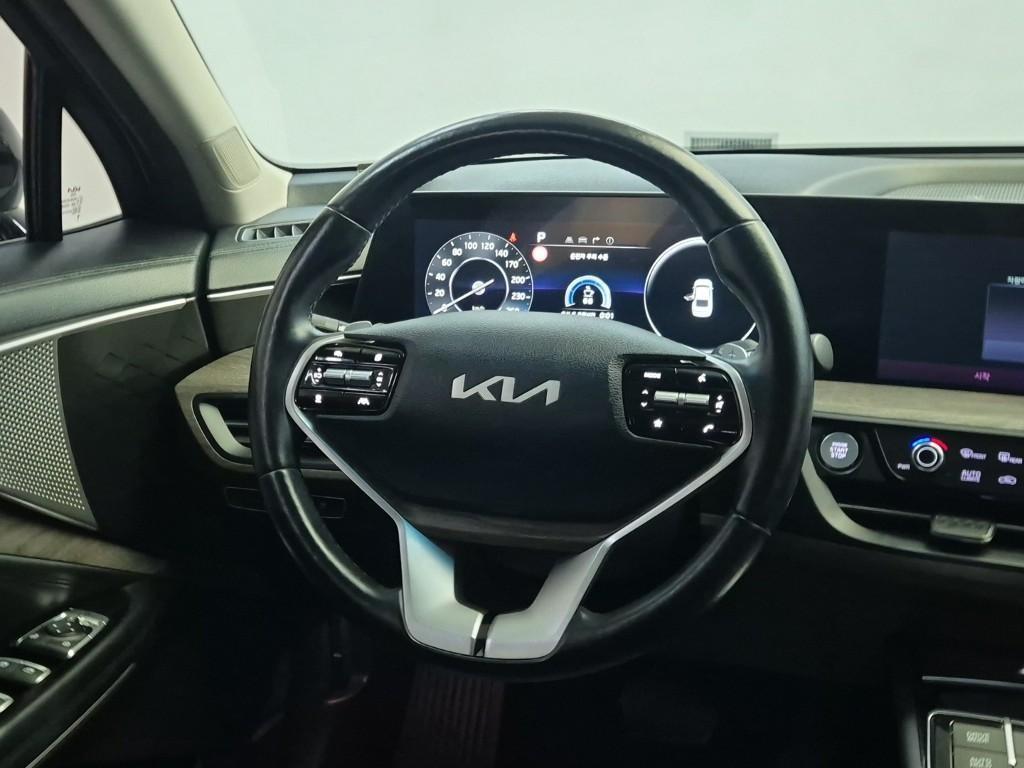 KIA K8 - Vista 9