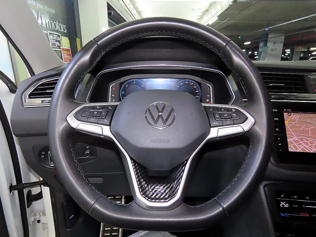 Volkswagen Tiguan - Vista 8