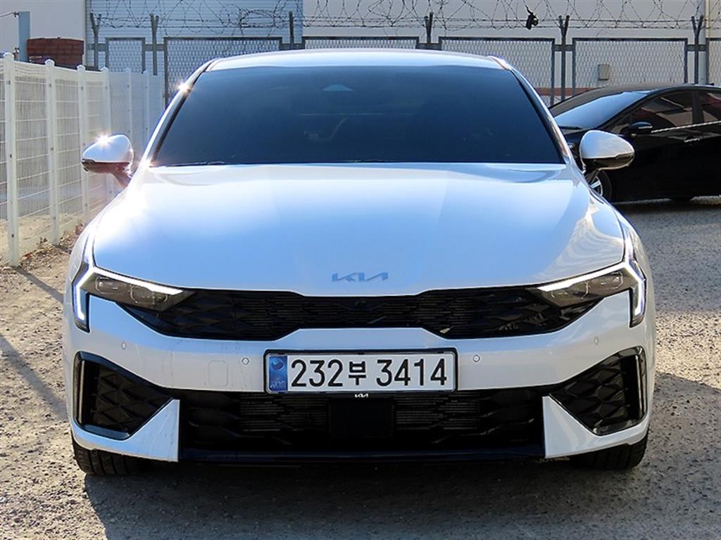 KIA K5 2024 Blanco - Importación desde Corea - HF Imports Iquique - Foto 1