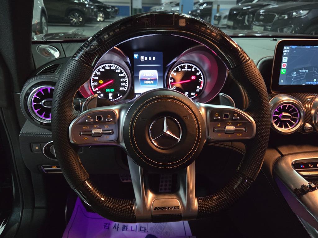 Mercedes Benz AMG GT - Vista 6