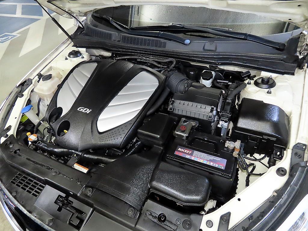 KIA K7 2012 Blanco - Importación desde Corea - HF Imports Iquique - Foto 19